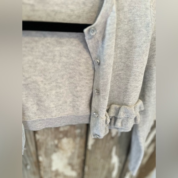 Lilly Pulitzer Girls cropped Cardigan Silver Metallic buttons w/ ruffles size L - Picture 2 of 4